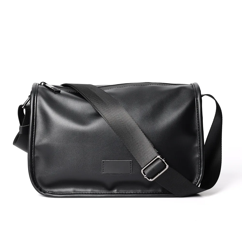 Men's Vintage Matte Leather Shoulder Bag Fashion Crossbody Bags for Summer Commuting Simple Square Chest Bag for Outdoor Cycling