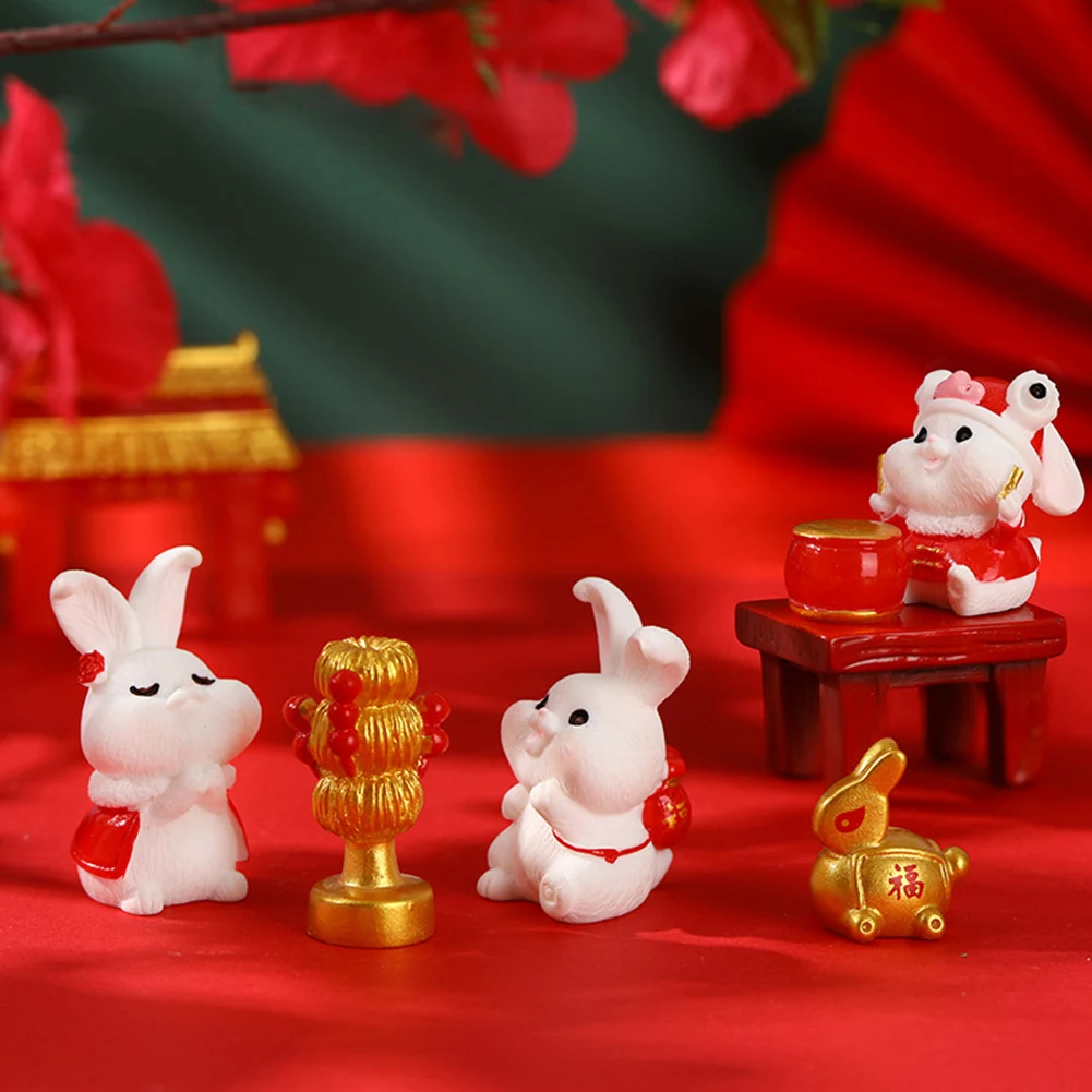 

2023 New Year Ornament Mini Rabbit Zodiac Ornament Decoration Resin Cake Decorstion Bunny Micros Landscape Ornaments