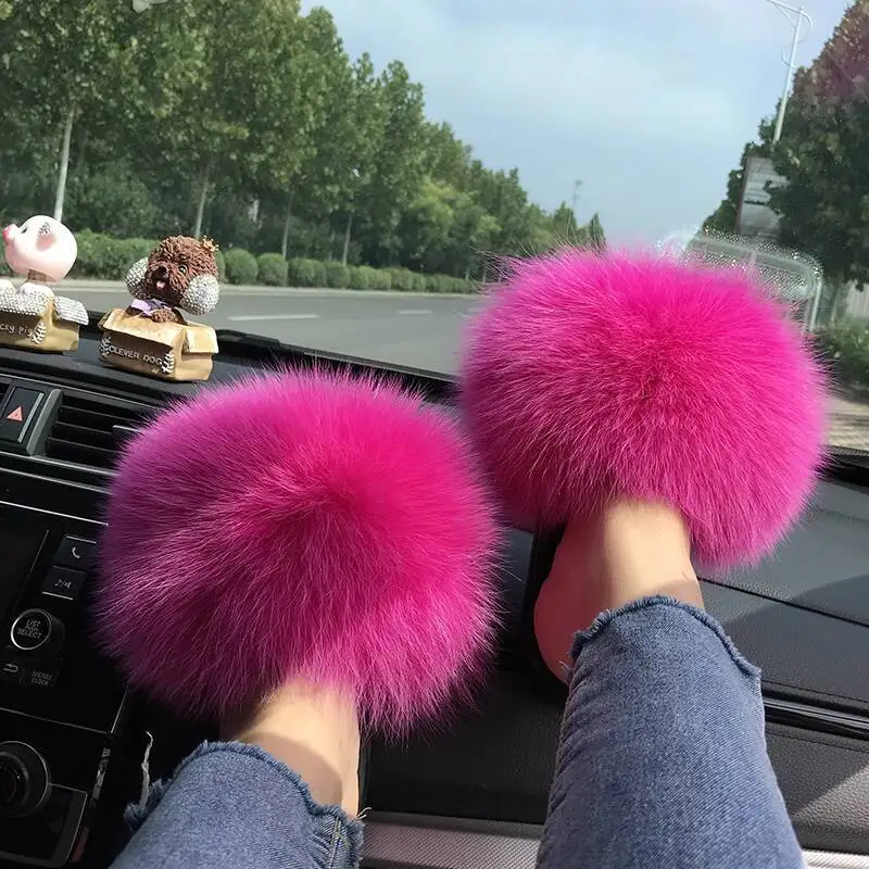 Фото Тапочки из лисьего меха, женские летние меховые домашние уличные сандалии на плоской подошве, повседневные шлепанцы с енотом для мальчиков, роскошные шлепанцы высокого качества, обувь №1
