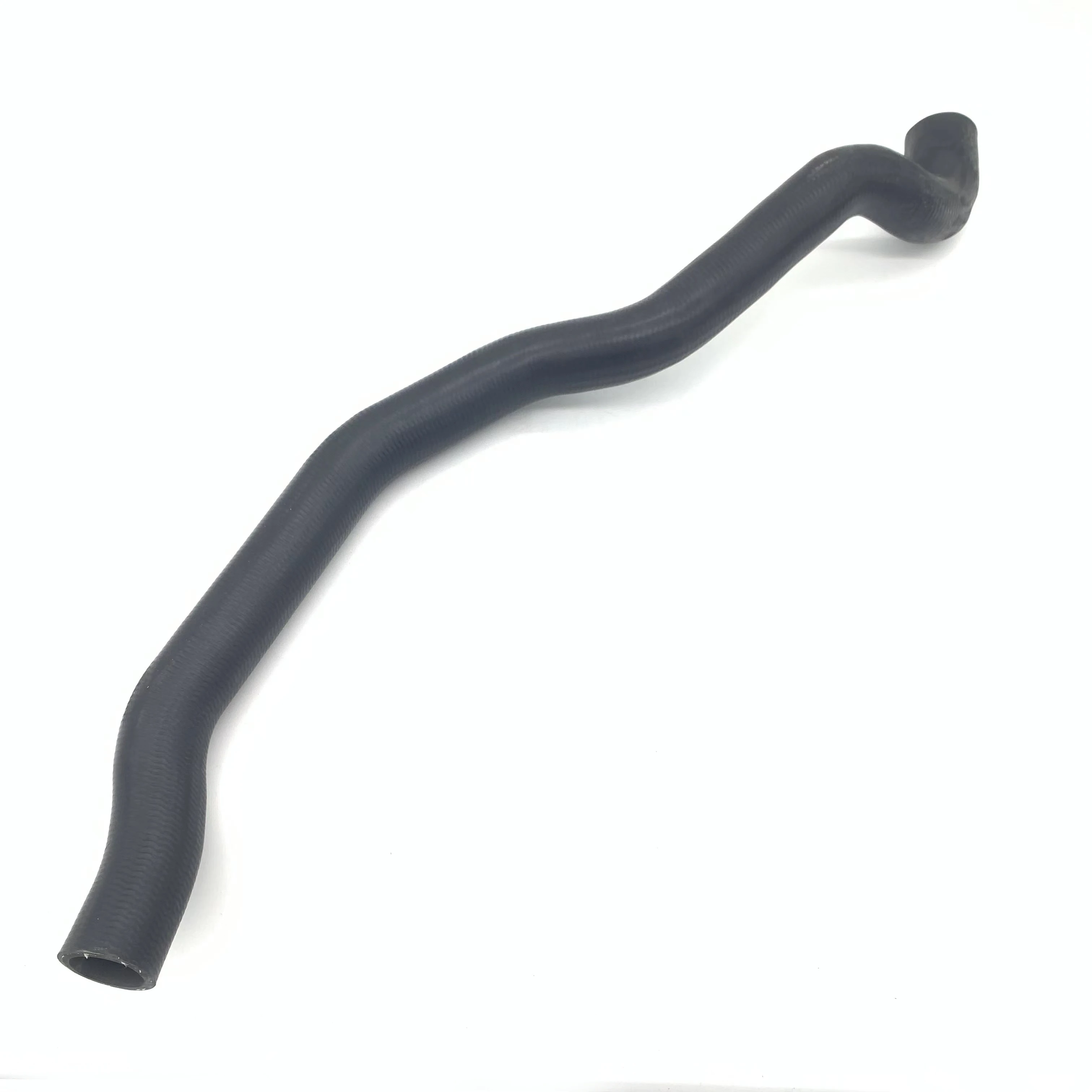 Для Volvo XC90 2.9L Turbo 2003-нижний шланг охлаждающей жидкости радиатора