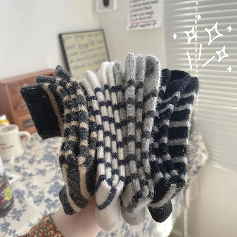 

20% Rabbit Hair Woman Socks Casual Striped Cashmere Wool Long Socks Women Winter Thick Warm Streetwear Thermal Crew Socks Gifts
