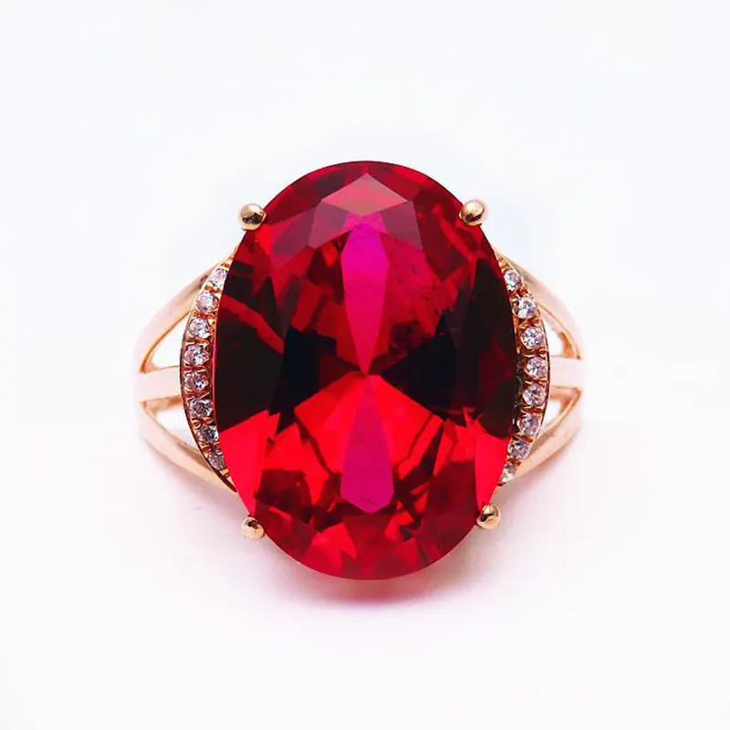 

Женское кольцо из розового золота 585 пробы с овальным Рубином