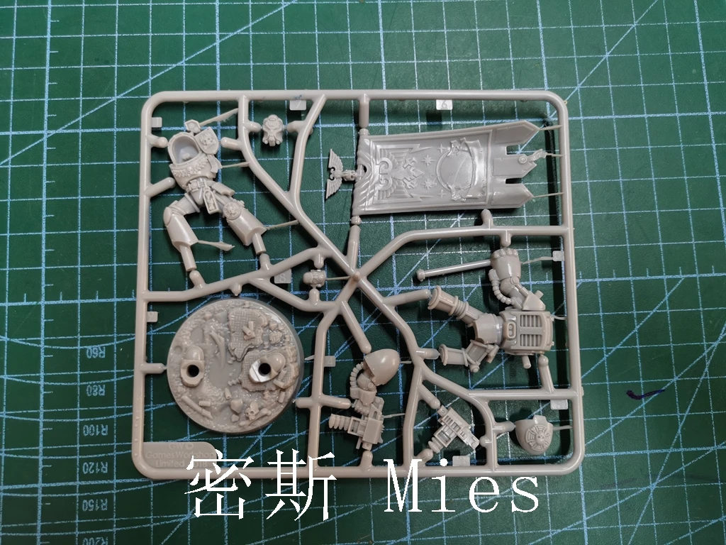 A532 A228+ A533 A534 A535 A536 Подарок из смолы (смола)