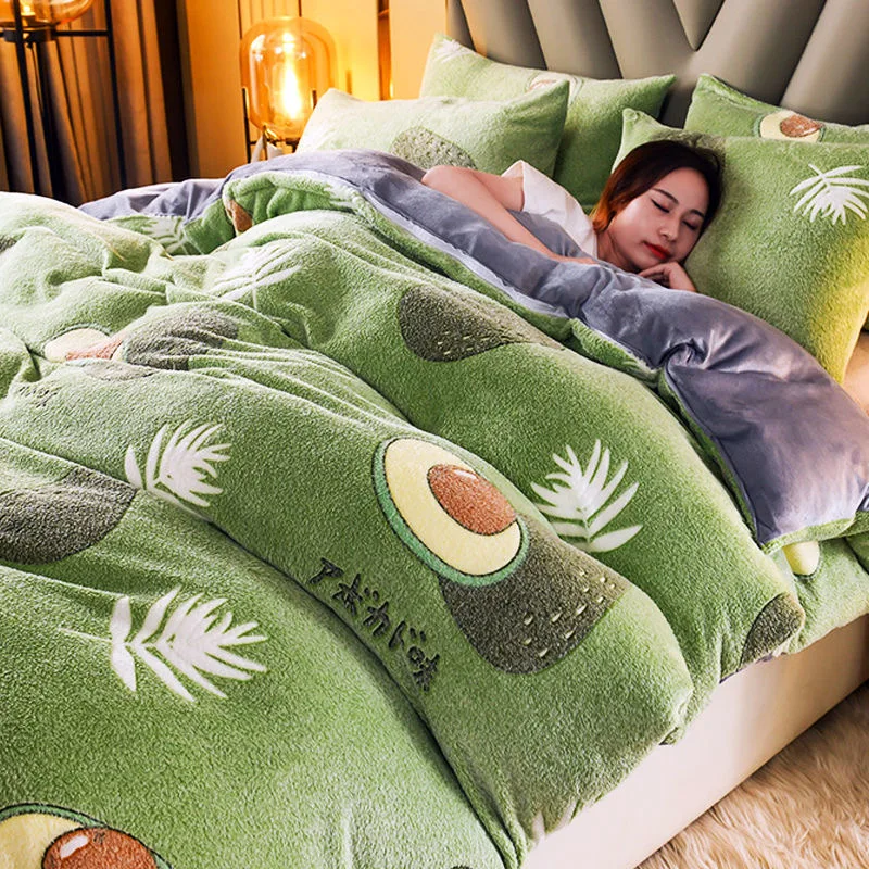 

3/4pcs Bedding Set Winter Cartoon Avocado Printed Fleece Duvet Cover Set Quilt Cover Pillowcases Bed Sheet Single Double Queen