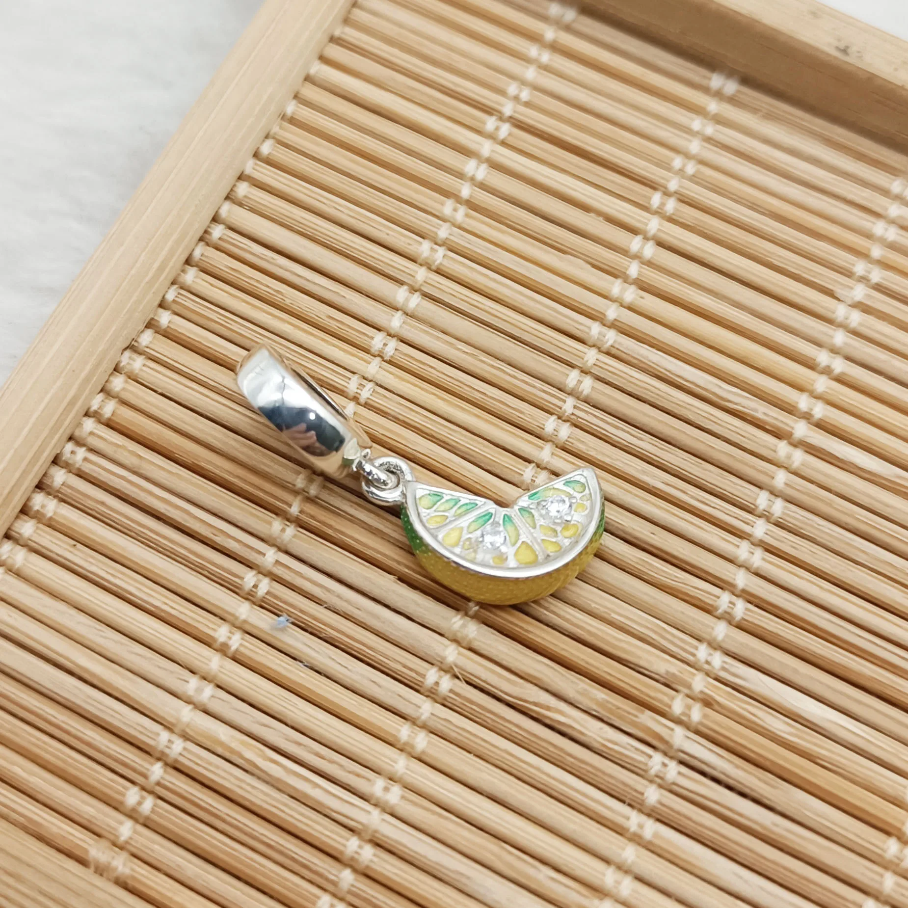 

2022 Summer Jewelry Silver Pendant Lemon Slice Sparkling Fruit Dangle Charm
