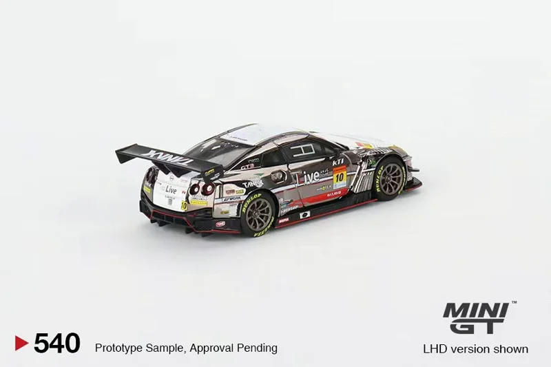 Модель автомобиля под давлением для Nissan R35 GTR NISMO 1/64 540