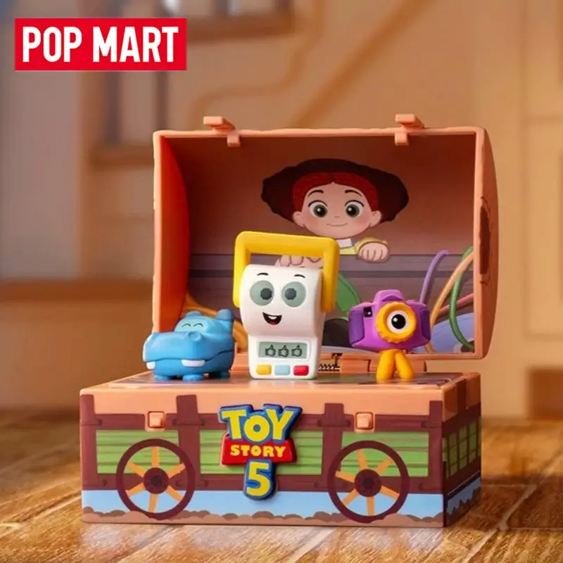 Фото POP MART DISNEY PIXAR TOY STORY 5 Серия: Загадочные коробки-сюрпризы, игрушки, кавайные украшения, фигурки, декор для дома, настольные модели, куклы №1