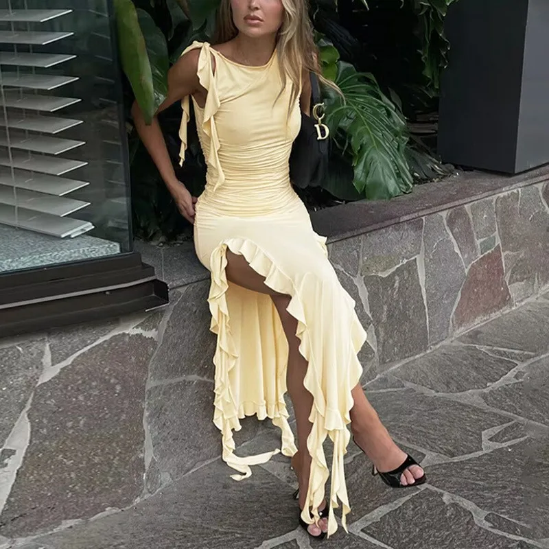 

Women Beach Dress Swimsuit For Summer 2023 Tight Sleeveless Skirt Niche Connect Solid Polyester Bikini Set With Cover Up Exit