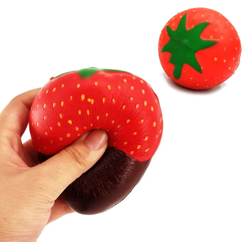 

Игрушка антистрессовая в виде клубники, 10 см