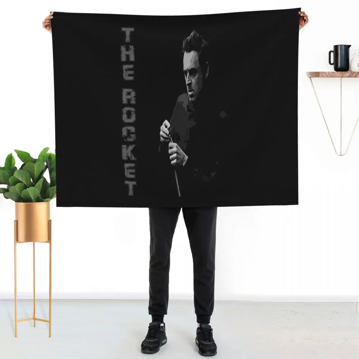 Фото Плед Ronnie Osullivan The Rocket Throw Blanket, уютный домашний плед, подарок на Рождество и праздники №2