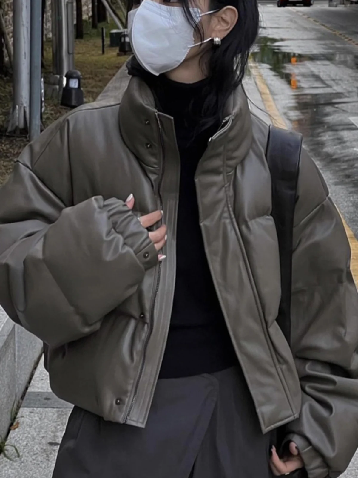 Короткая пуховая куртка одежда с хлопковой подкладкой новинка зимы 2024