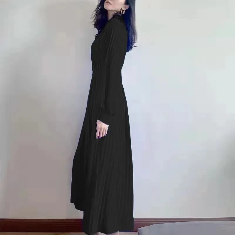 

Simple heavy work crimping long dress women's aging Lantern Sleeve lace up waist slim pleated holiday skirt fashion