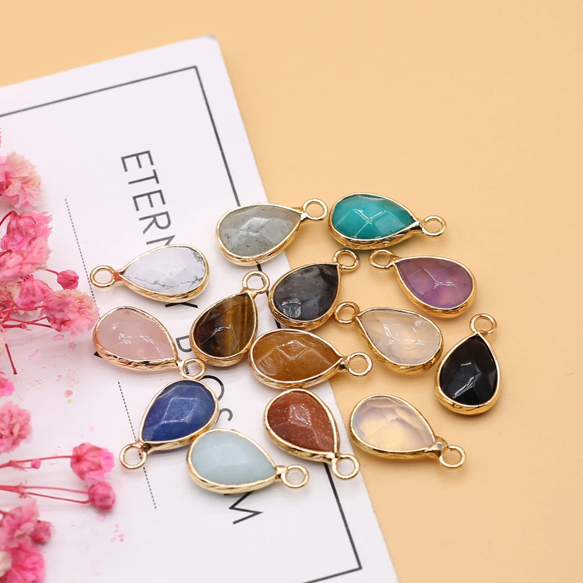 

3pcs Natural Semi Precious Gold Bound Convex Water Drop Pendant Mixed Color for Making DIY Jewelry Necklace Accessories 10x18mm
