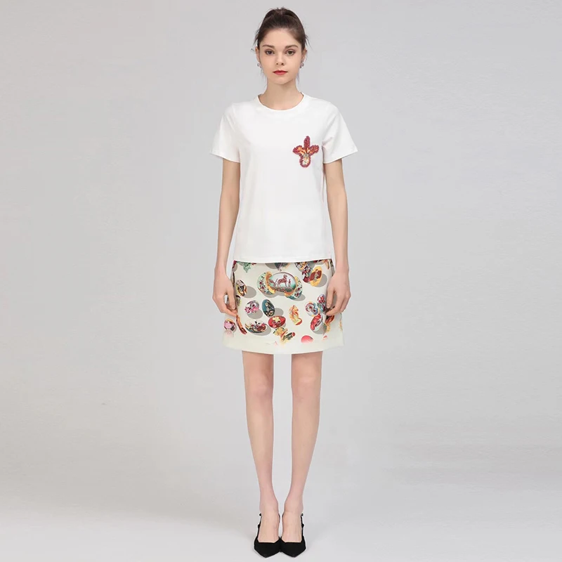 

MIUXIMAO 2022 High Quality Spring&Summer Casual Two piece set Short Sleeve O-Neck Diamonds Fashion Mini Set Women Vestides