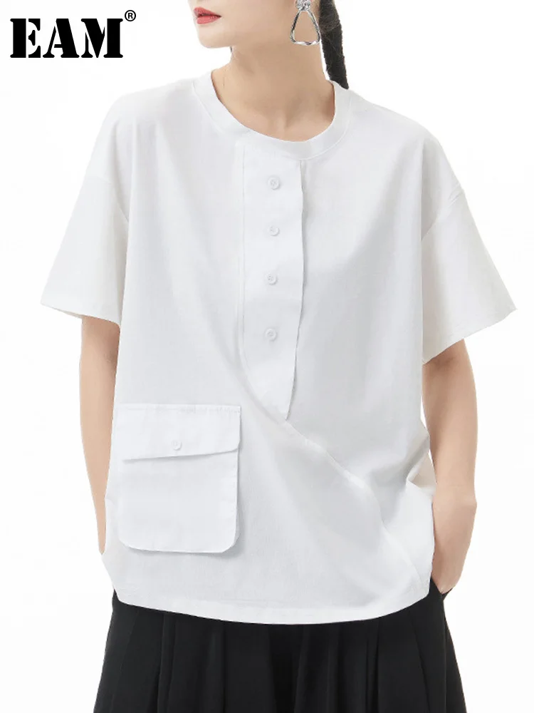 

[EAM] Women White Pocket Irregular Casual Big Size T-shirt New Round Neck Short Sleeve Fashion Tide Spring Summer 2022 1DE7702