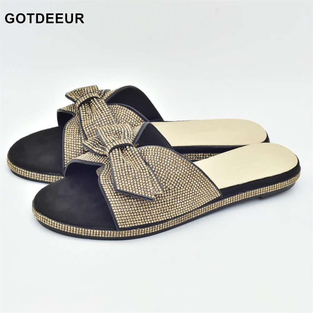 

Rhinestone Woman Pump Crystal Bowknot Shoes for Women 2023 Designer Luxur Wedding Shoes Bride Low Heels WOMEN Party Pumps