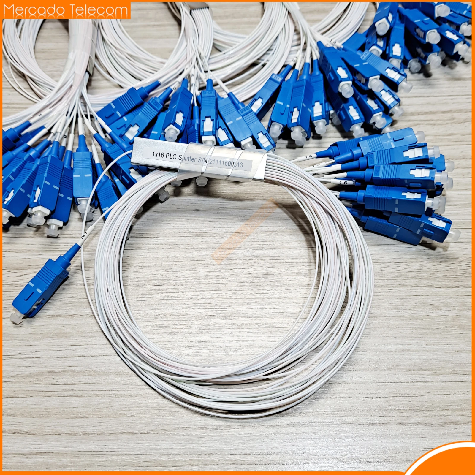 Free Shipping 10pcs/lot 1x2 1x4 1x8 1x16 PLC SC/UPC SM 0.9mm High Quality 1m FTTH Fiber Optic Splitter SC UPC