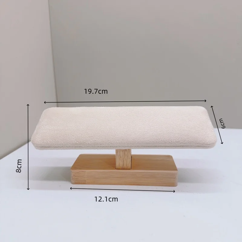 

Деревянная подставка для браслетов из бархата
