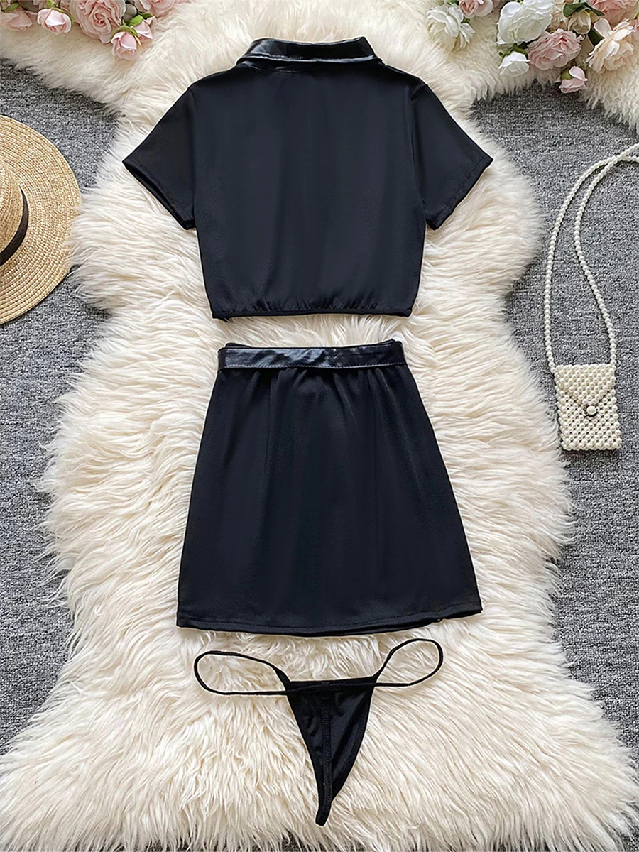 Комплект женского нижнего белья с коротким рукавом и мини-юбкой