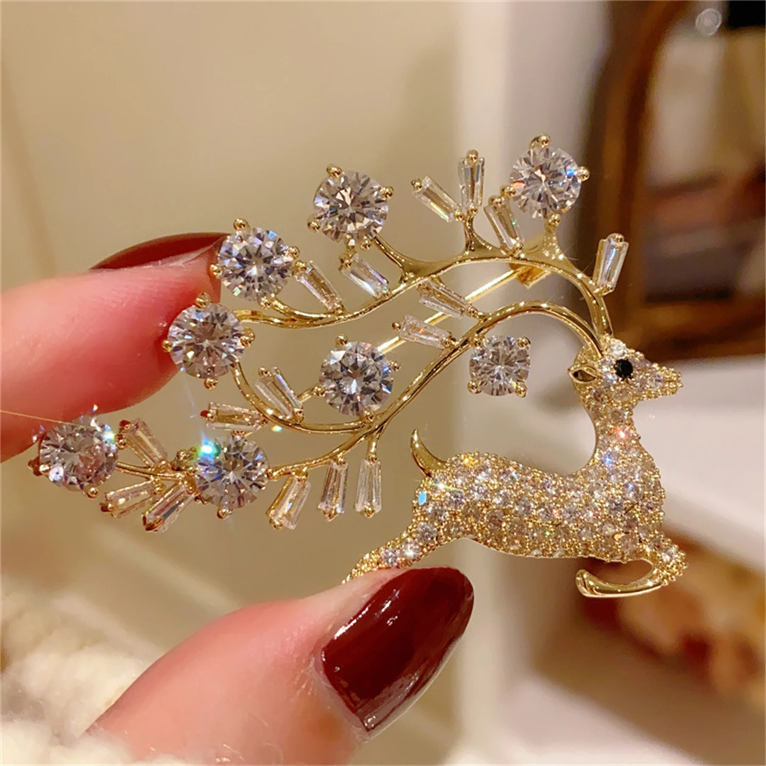 

MeiBaPJ Korean High-grade Classic Christmas Elk Brooch Vintage Style Party Gift Fine Fashion Girls Jewelry for Women