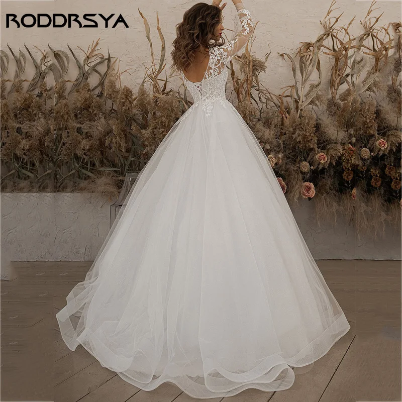 Рисунок 2 - Свадебное платье цвета слоновой кости RODDRSYA