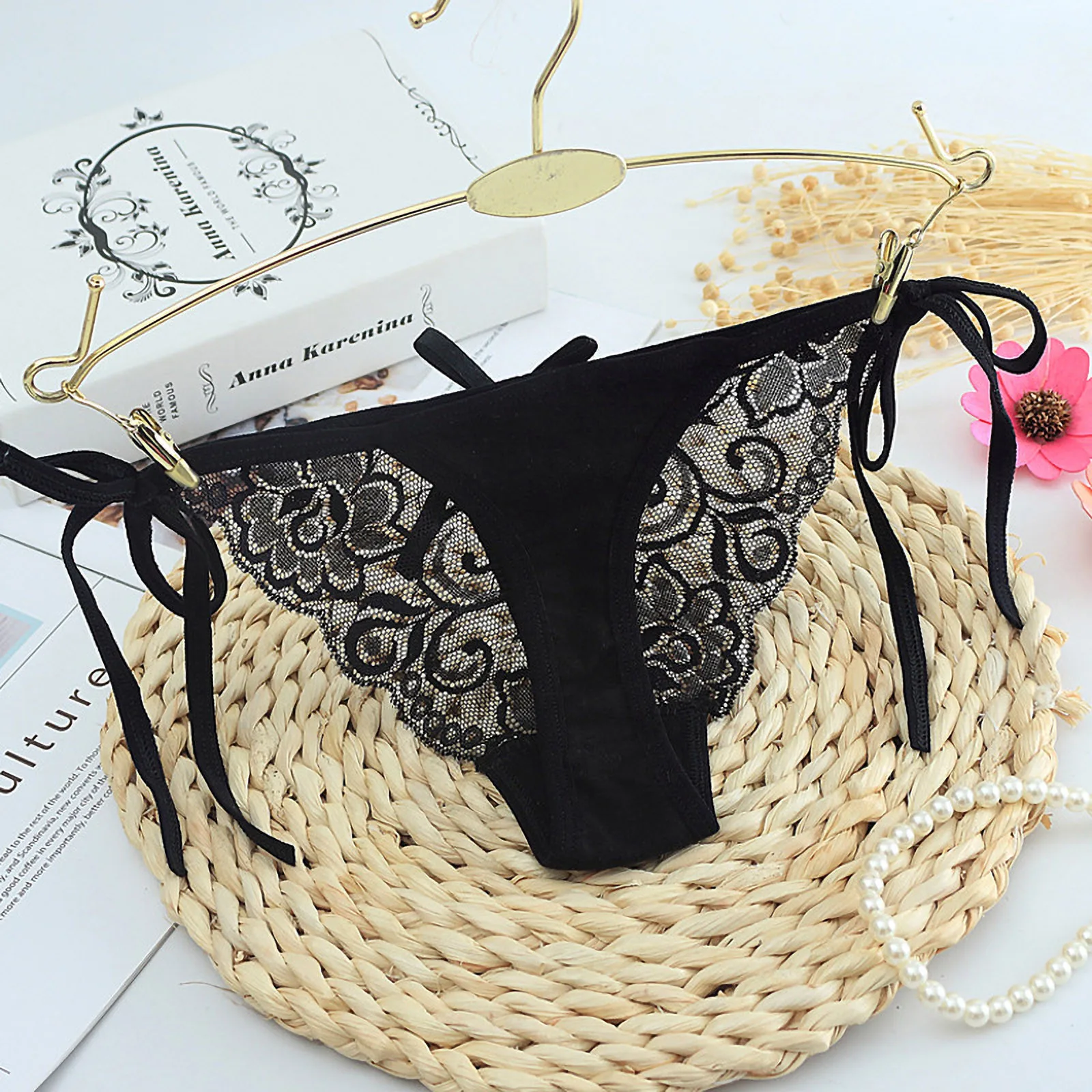 

Sexy Lace Panties Women Transparent Bow Low-waist Underpant Hollow Out Thong Female Seamless G-string Underwear Lingerie