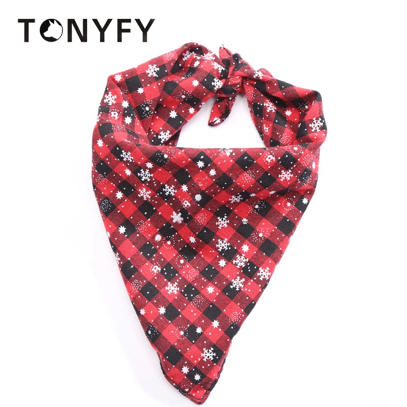 

Pet Red Triangle Scarf Pet Puppy Cats Saliva Towel Christmas Snow Dog Scarf Bandana Dog Triangle Towels Dog Cosmetic Accessories