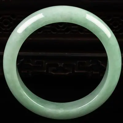 

zheru jewelry light green natural Burmese jadeite 54mm-64mm bracelet elegant princess jewelry best gift