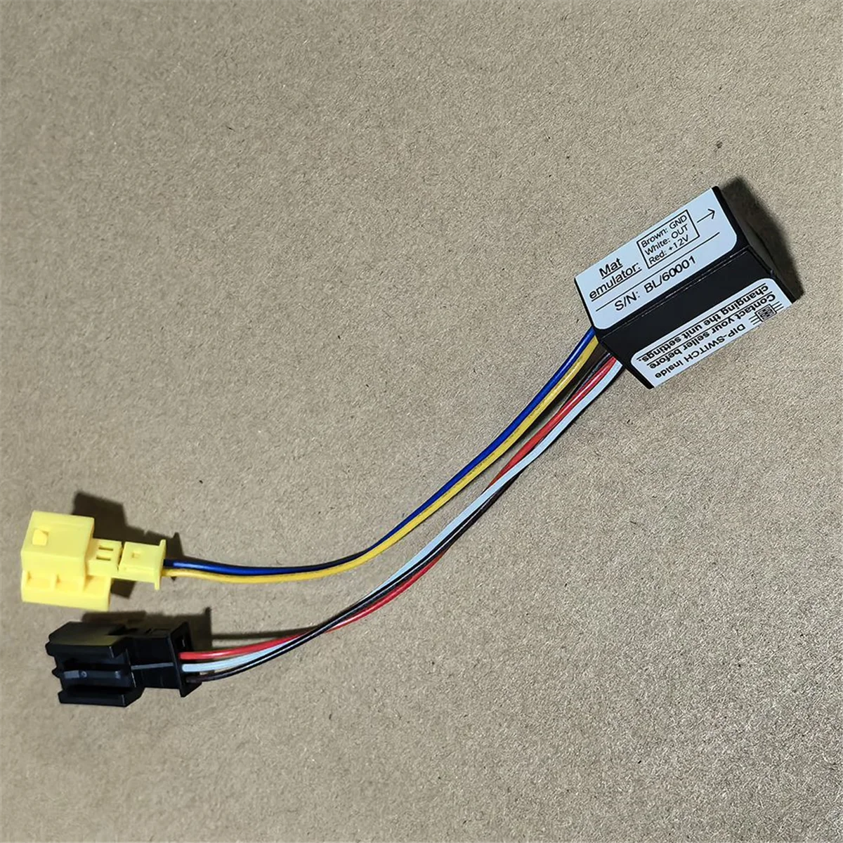 Обходной эмулятор датчика присутствия автомобильного сиденья для деталей