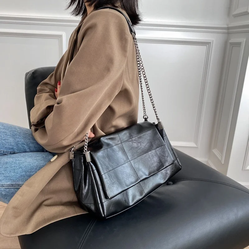

2022 New Fashion Folding Thick Chain Cross Body Bag for Women Female Shoulder Bag Female Handbags and Purses with Handle
