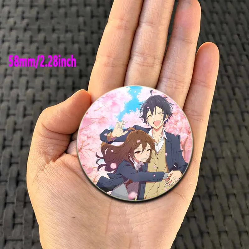 32/44/58mm Anime Horimiya Round Button Pins Cartoon Badge Brooches for Clothes Backpack Hat Decoration Jewelry Accessories Gifts