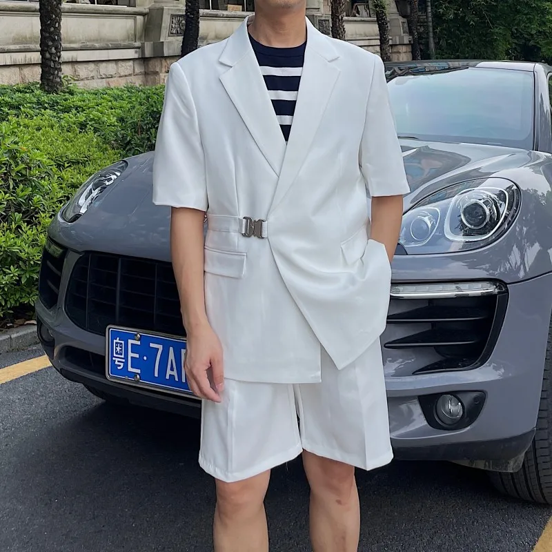 

2022 Summer Casual Suits Retro Thin Buckle Design Short-sleeved Blazer Shorts Business Wedding Suits Men 2 Pieces Set Costume