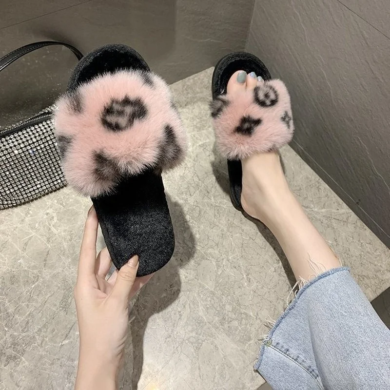 Cotton slippers 2022 autumn and winter new Korean version of the net red printing word flat bottom casual hairy slippers women