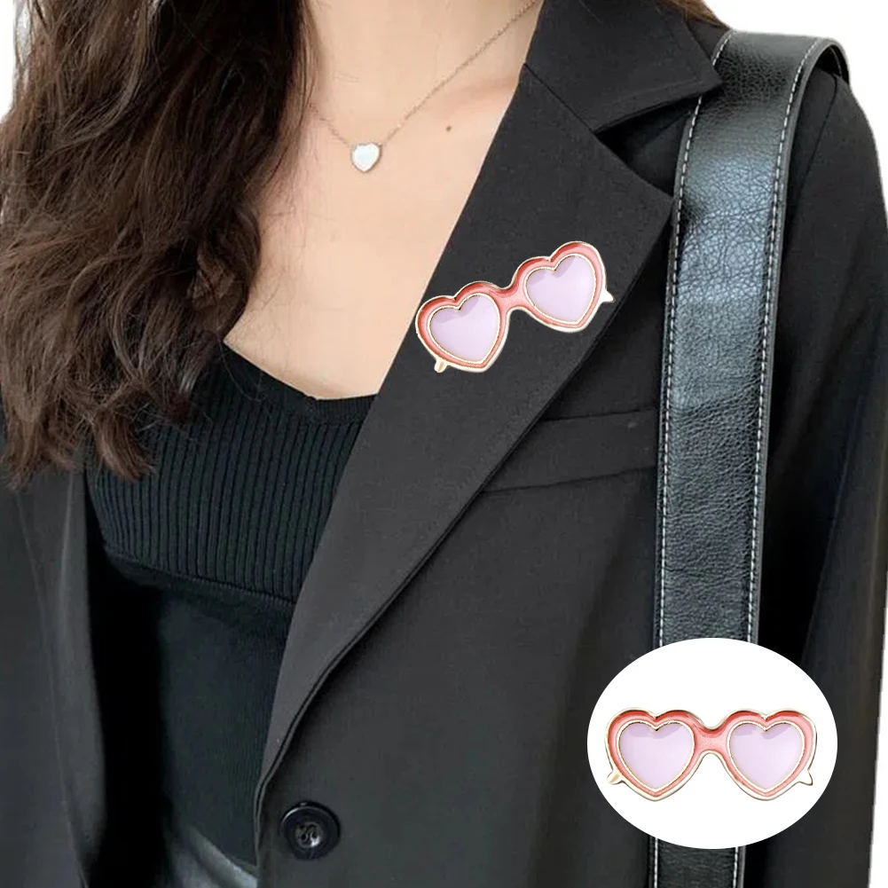 

Женская летняя эмалированная брошь в виде солнцезащитных очков