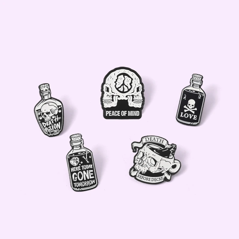 

Hip Hop Pins Skeleton Skull Brooch Bottle Cork Enamel Pin Custom Gothic Lapel Badges Bag Punk Dark Jewelry Gift for Friends
