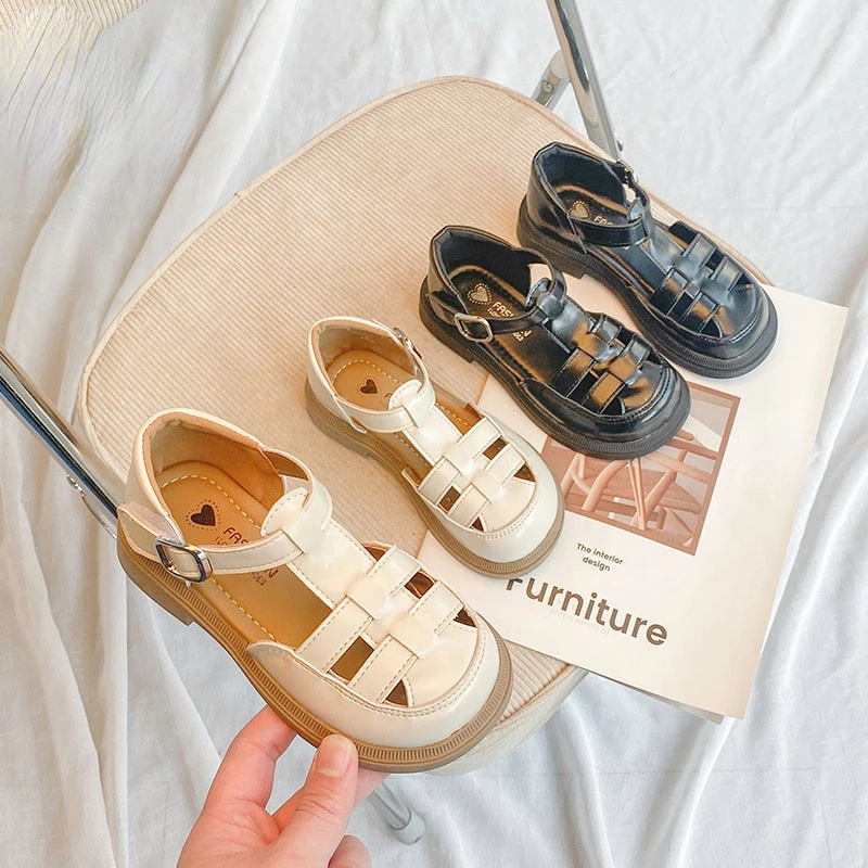 

Girls Gladiator Sandals Casual Hollow Out Roman Shoes Summer Big Kids Shoes Fashion Soft Soled Beach Children Cover-toe Sandals