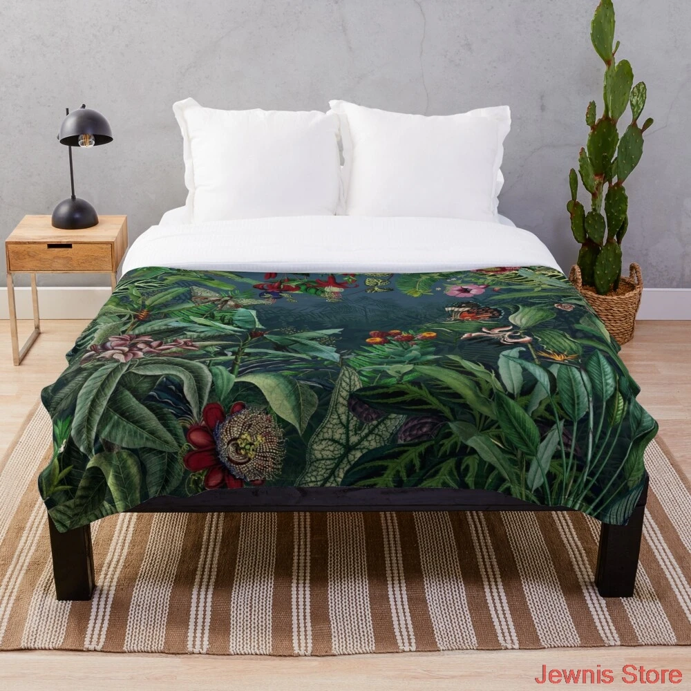 

Midnight rainforest I Throw Blanket blanket cover, warm decoration, bed and sofa, applicable to men and women