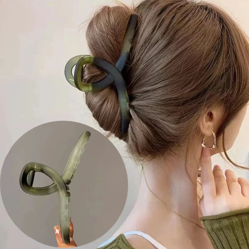 

2023 Hair Claw Clip for Women Girl Plastic Transparent Large Hair Claw Clip Crab Women's Clips Claws Girl Hair Accessories