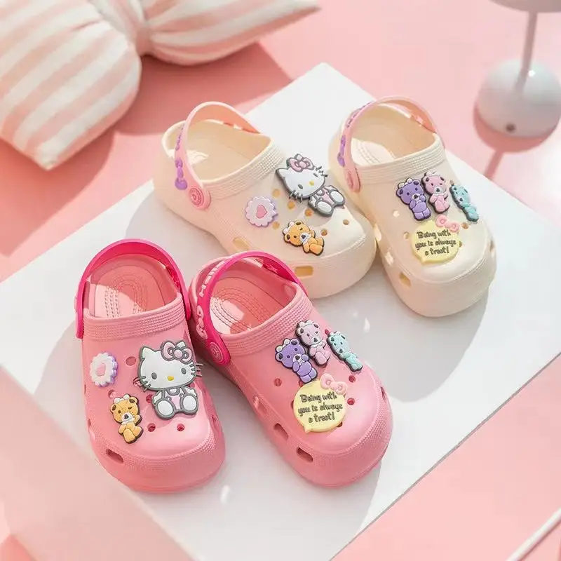 

2022 Summer New Sanrioed Cute Cartoon Kawaii Kitty Cat EVA Light Bottom Sandals Princess Beach Anti-skid Soft Bottom Slippers