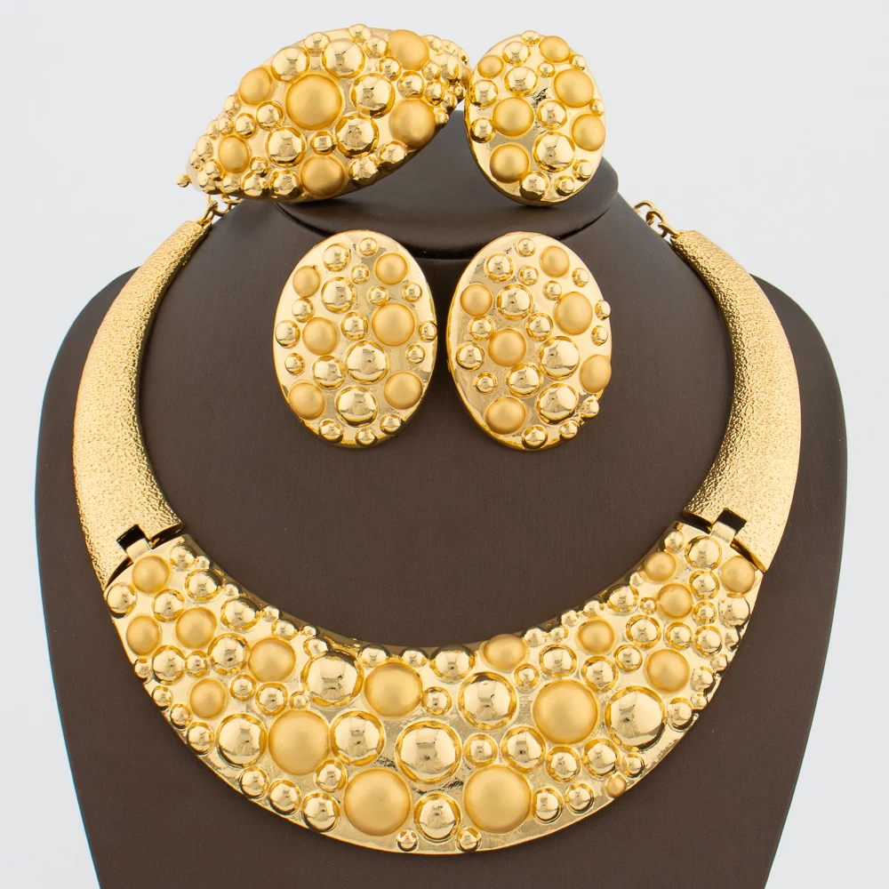 

Exaggerate Golden Plated Jewellery Ladies Weddings Big Necklace and Earrings Party Bangle Ring Banquet Jewelry Set for Dubai