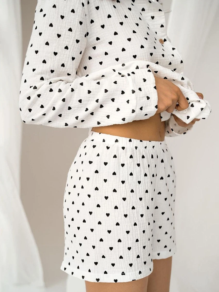 Рисунок 4 - Женская пижама с принтом Marthaqiqi