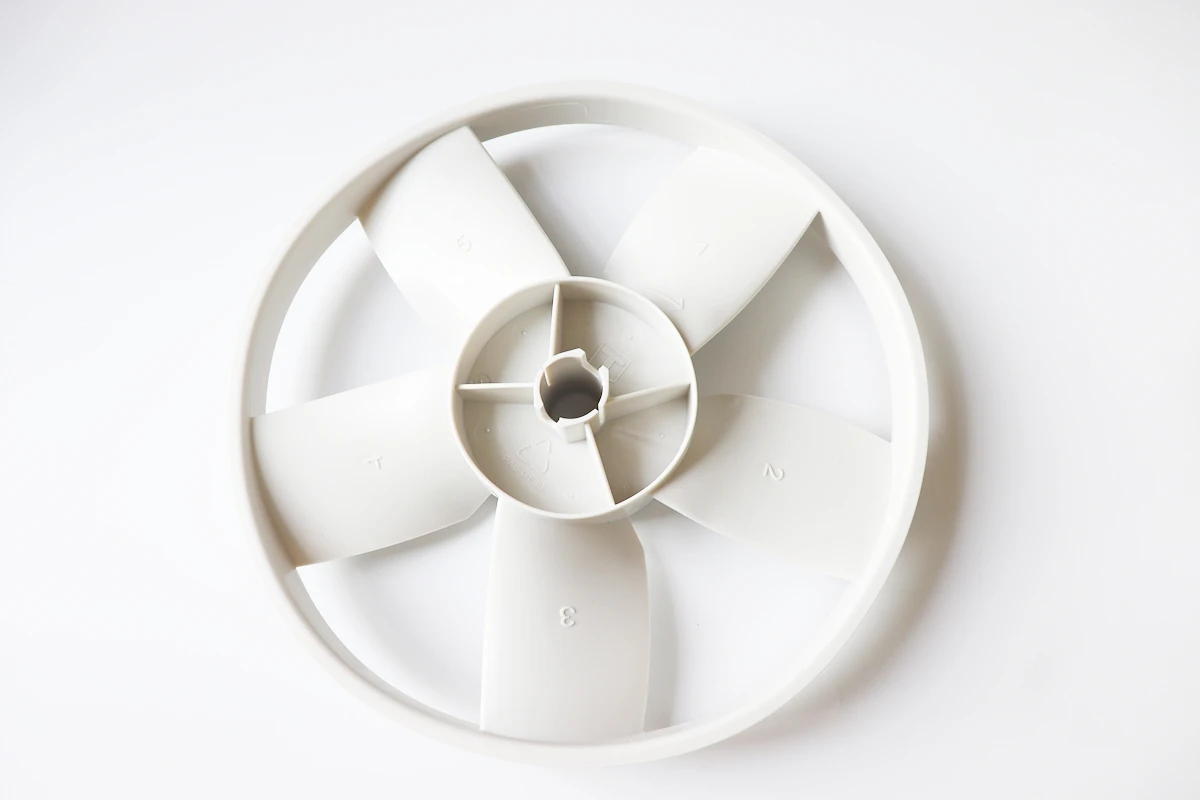 вентилятор для испарителя холодильной камеры каррипр. испаритель с вентилятором. Carrier transicold двигатель вентилятора u48y. вентилятор для холодильника samsung. вентилятор осевой ywf4s-500bb.