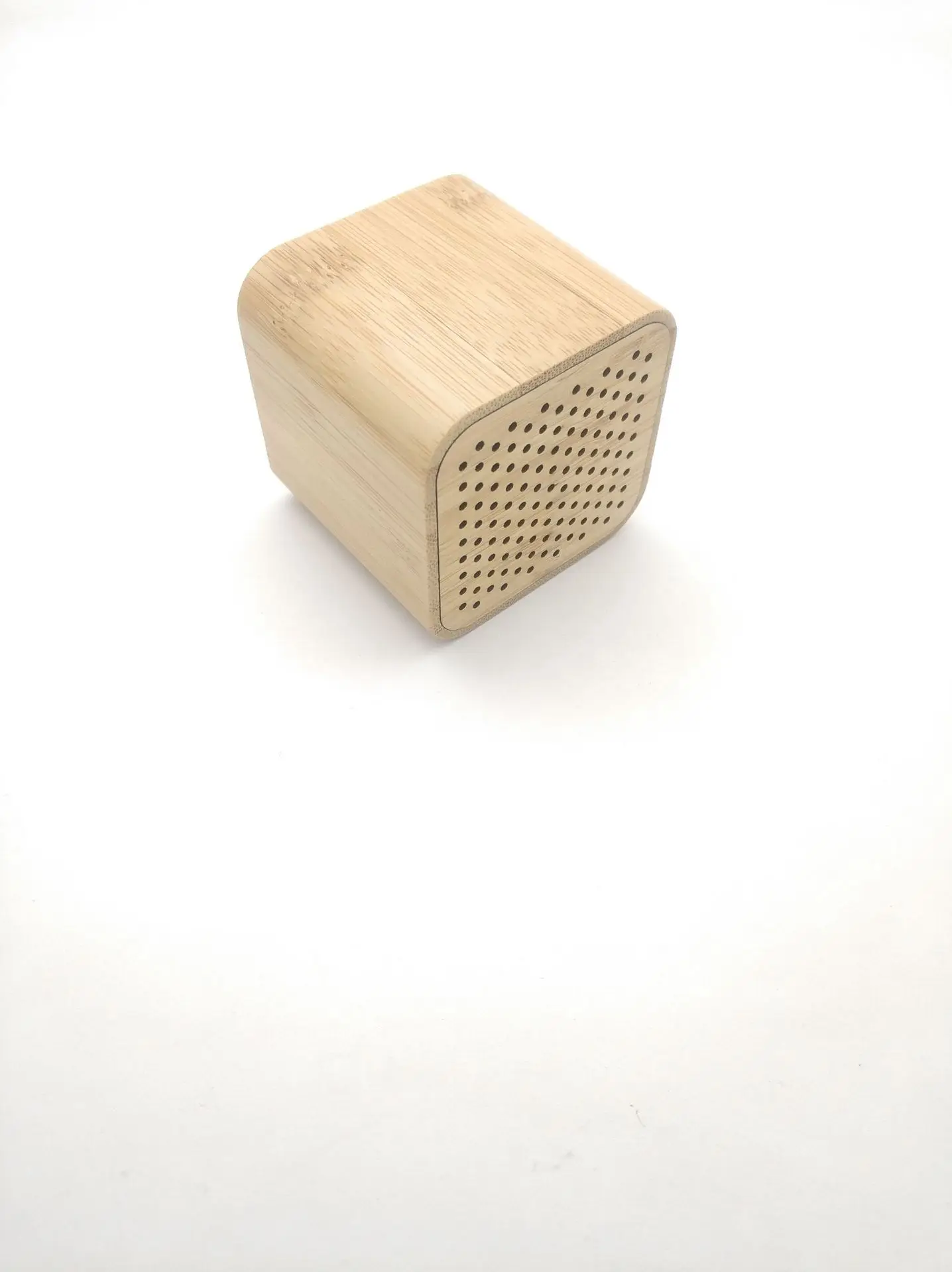 

Yonghu210rfgfgfhb8024 Bluetooth динамик с Bluetooth и будильником