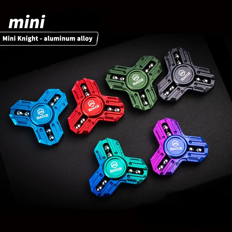 Fingertip spinner mini knight adult decompression EDC metal small and exquisite can be given as a toy gift enlarge
