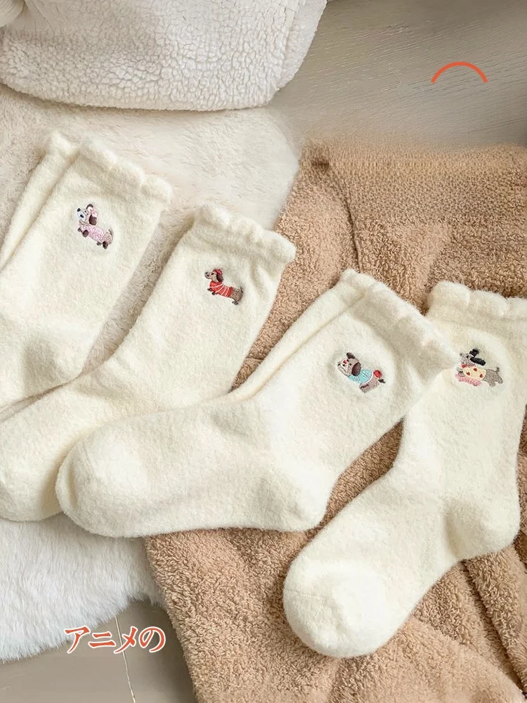 Белые носки женские осенние и зимние утолщенные теплые австралийские бархатные