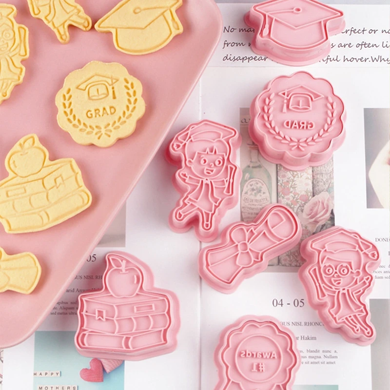 

8Pcs/set Congrats Graduation Cookie Cutter Biscuit Mold 3D Press Plastic Cookie Mold Fondant Baking Tool Cookie Decoration Tools
