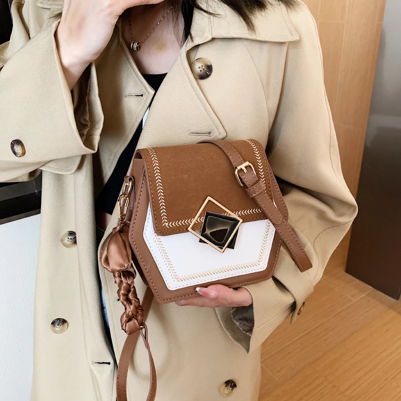 

ELM BAY|High Sense French Minority Color Contrast Women 2022 New Autumn And Winter Fashion One Shoulder Chain Messenger Bag