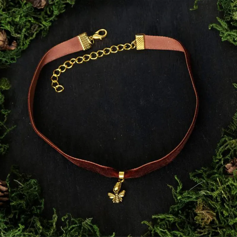 

Brown/Black Velvet Collar, Golden Bee Pendant Necklace, Witch Jewelry, Insect Nature Necklace, Gifts for Women