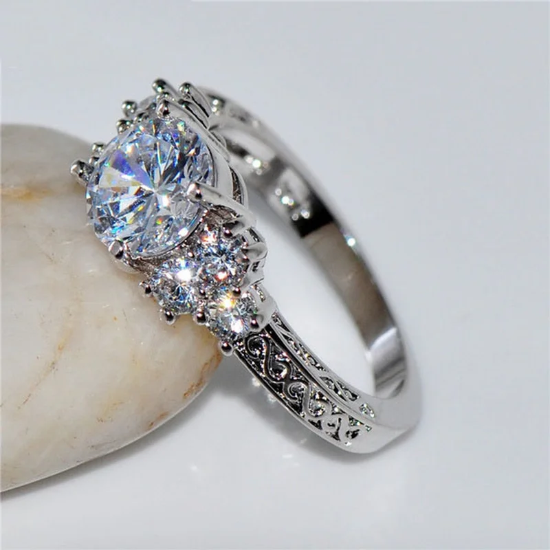 

Exquisite Fashion Color Engagement Rings for Women Fashion White Zircon Crystal Ring Anniversary Bridal Wedding Jewelry