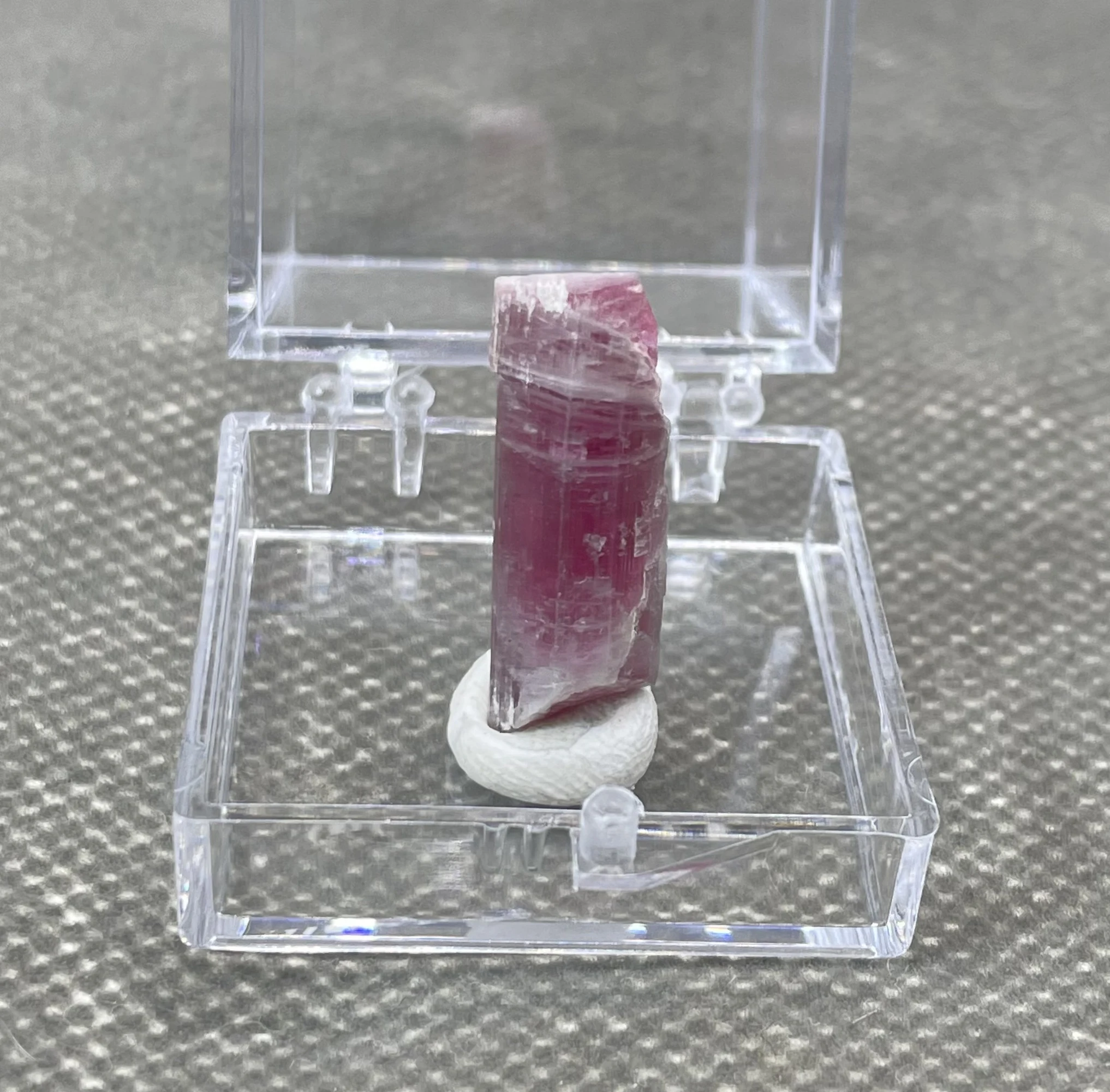 Очень редкий! 100% Φ камни и кристаллы кварцевые + Размер коробки 3 4 см